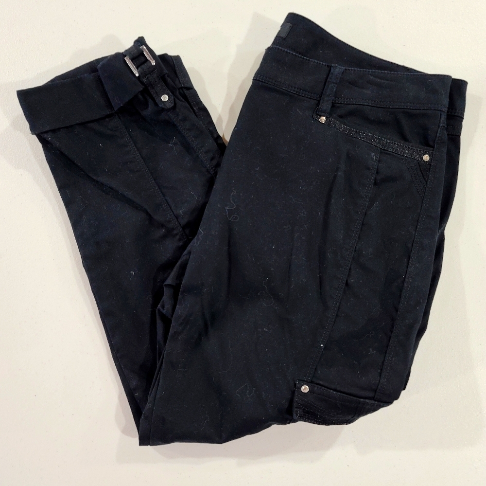 WHITE HOUSE BLACK MARKET Crop Pants